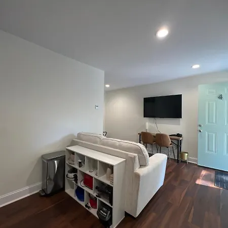Ferienwohnung 1Br Near Downtown & Mountain Goat Coffee Greenville Exterior foto