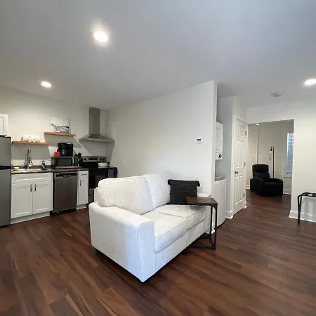 Ferienwohnung 1Br Near Downtown & Mountain Goat Coffee Greenville Exterior foto