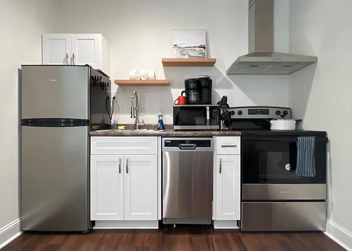 1Br Near Downtown & Mountain Goat Coffee