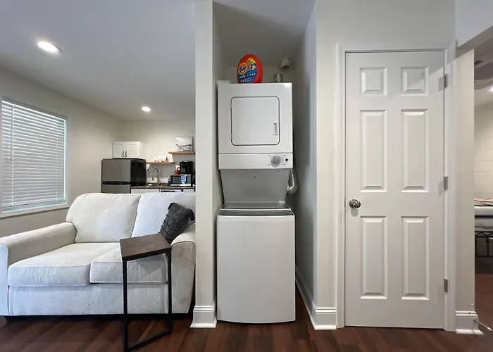 1Br Near Downtown & Mountain Goat Coffee